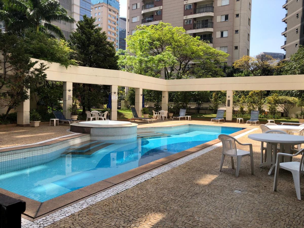 Flat The World Na Gomes * Sao Paulo